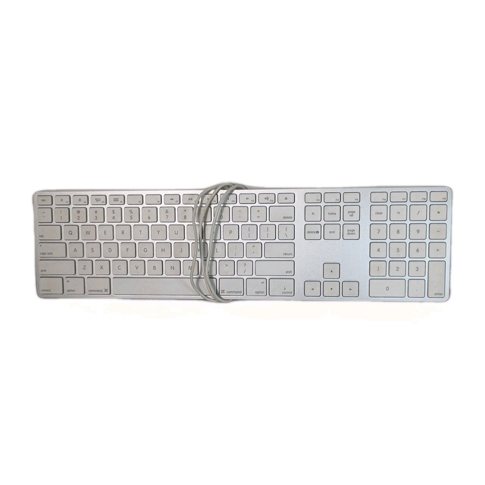 2007 Apple Slim USB Wired Keyboard A1243 MB110LL/A Aluminum standard  Full Size